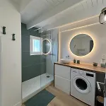 Luxurious And Bright T1 Bis Apartman