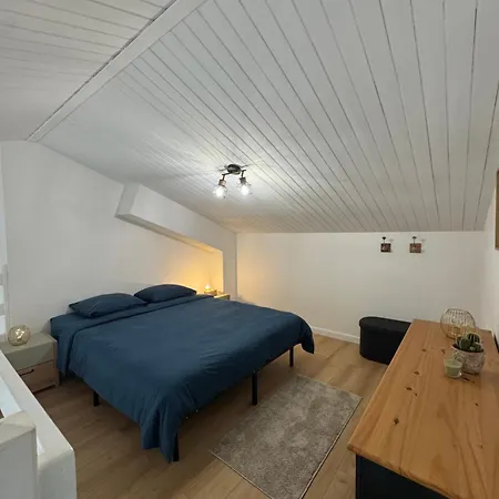 Luxurious And Bright T1 Bis Apartament *